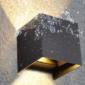 Lampa tip wall mounted cu LED 10W